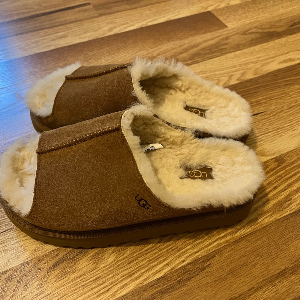 UGG Greenport Slide Slippers